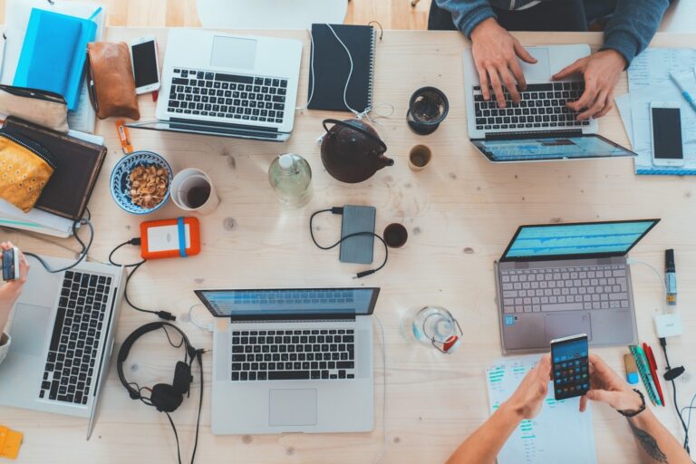 Como encontrar produtos exclusivos no Farol Store